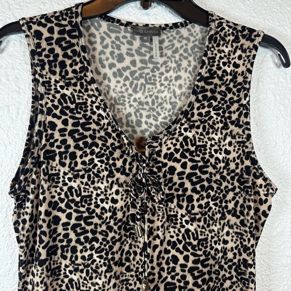 Vince Camuto Sleeveless V-Neck Leopard Print Blouse, Size Medium - Picture 2 of 5